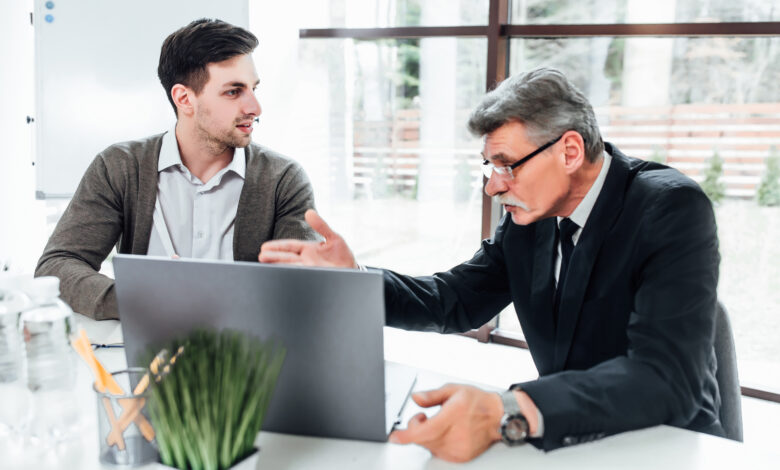 Consultant Wiufamcta Jivbcqu